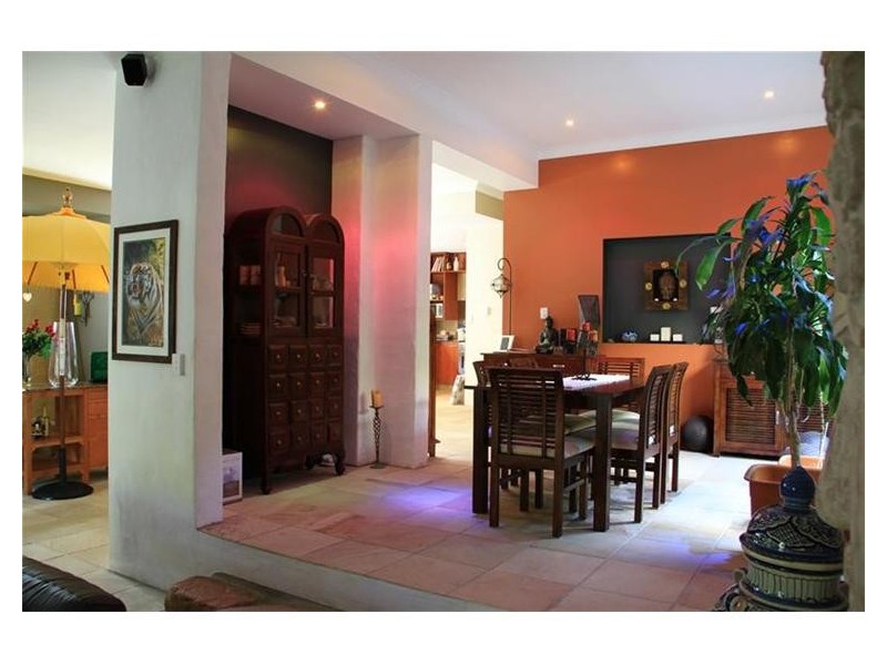 10 Robyn Street, Southport QLD 4215