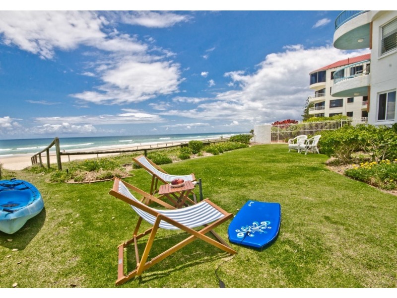 2/26 ‘Paros on the Beach’ OId Burleigh Rd, Surfers Paradise QLD 4217