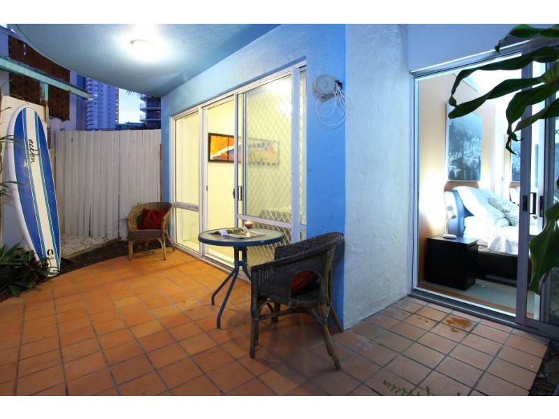 2/26 ‘Paros on the Beach’ OId Burleigh Rd, Surfers Paradise QLD 4217