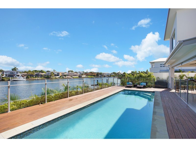 95 Sir Bruce Small Boulevard, Benowa Waters QLD 4217