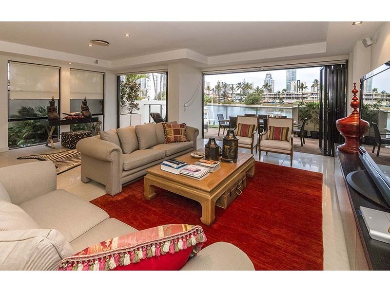 27B Sunrise Boulevard, Surfers Paradise QLD 4217