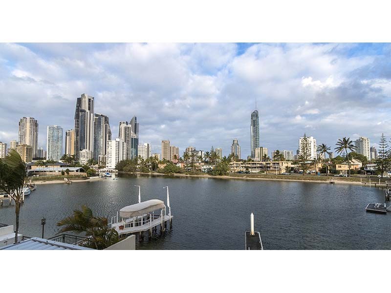 27B Sunrise Boulevard, Surfers Paradise QLD 4217