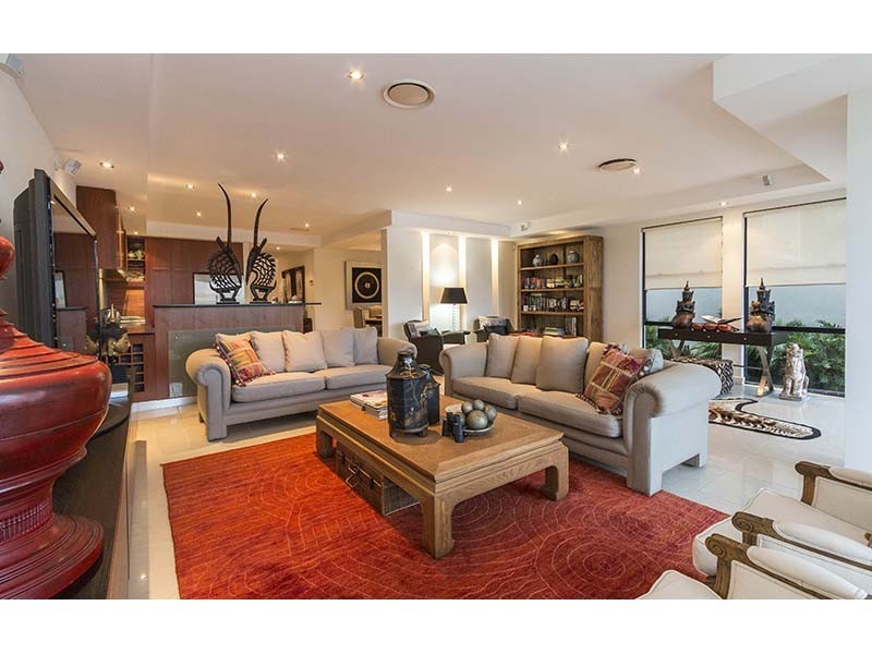 27B Sunrise Boulevard, Surfers Paradise QLD 4217