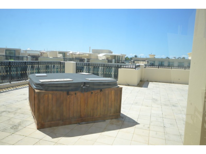 94 ‘Palazzo Versace’ Seaworld Drive, Main Beach QLD 4217