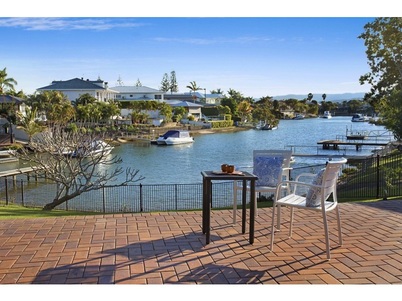 18 Panitz Street, Sorrento QLD 4217