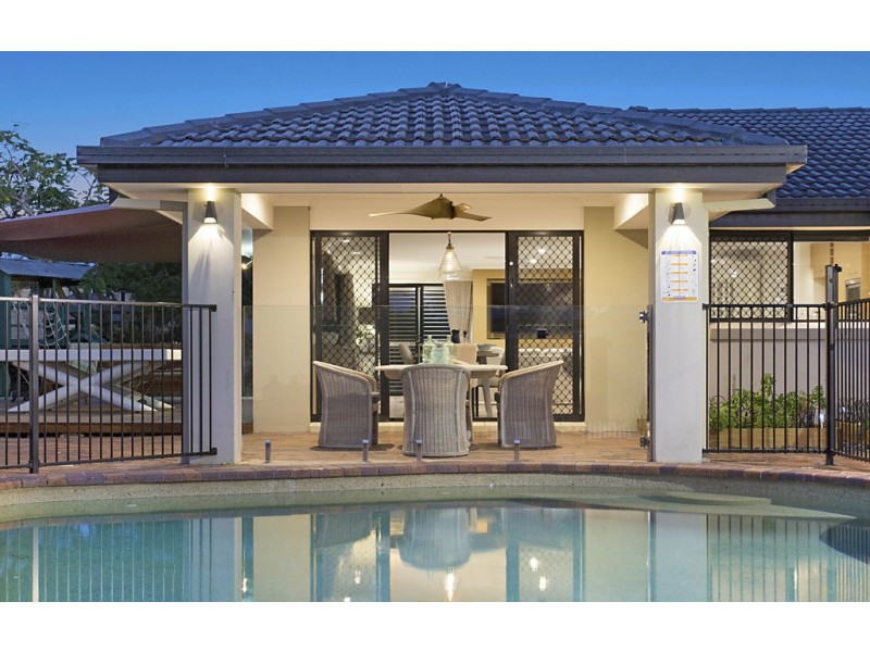 18 Panitz Street, Sorrento QLD 4217