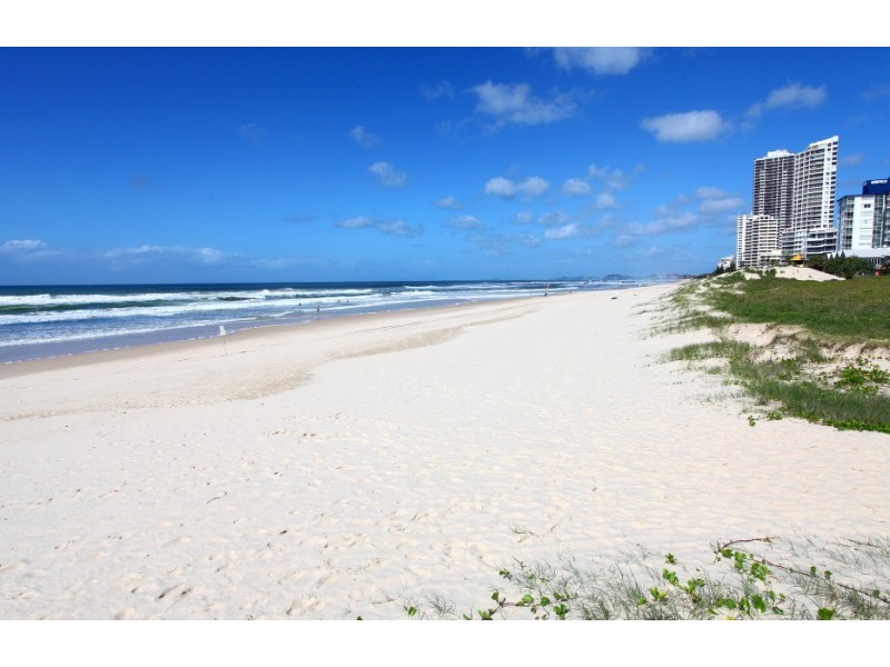 2003, 102-105 ‘Surfers Century’ Enderley Avenue, Surfers Paradise QLD 4217