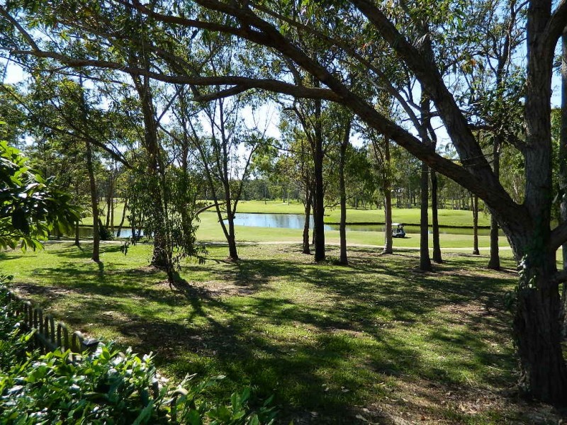 25 Hazel Court, Arundel QLD 4214