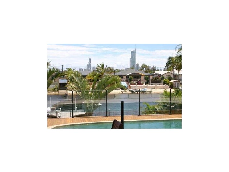 87 TE Peters Drive, Broadbeach QLD 4218