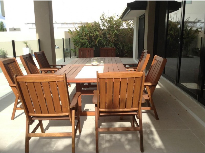 87 TE Peters Drive, Broadbeach QLD 4218