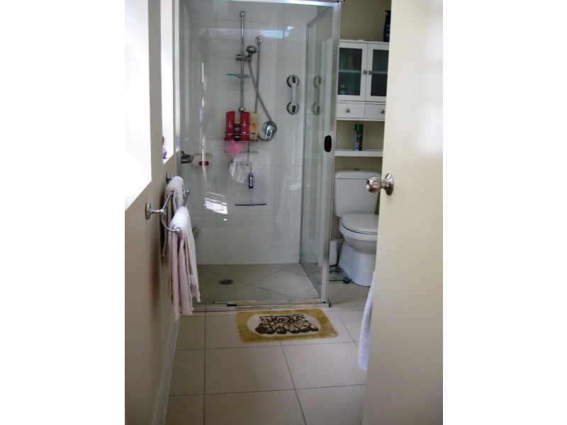 4/4 Sykes Court, Southport QLD 4215