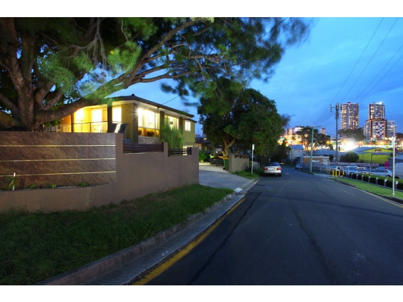 17 Minnie Street, Southport QLD 4215