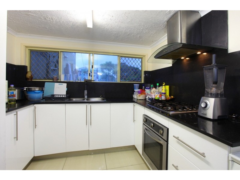 17 Minnie Street, Southport QLD 4215