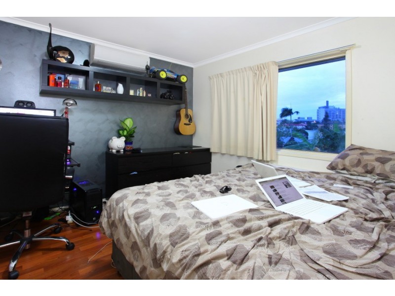 17 Minnie Street, Southport QLD 4215