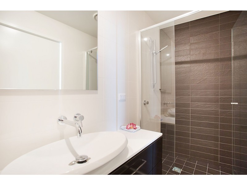 2201 ‘Axis’ 11 Hill Parade, Main Beach QLD 4217