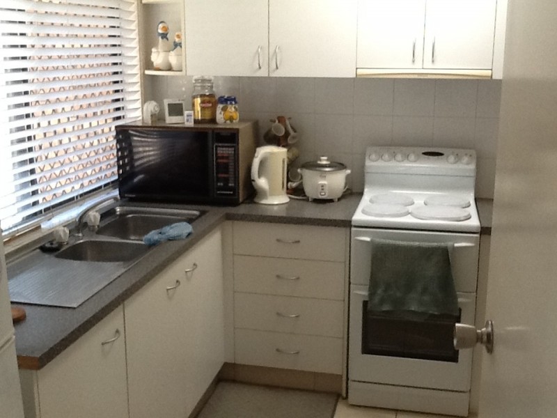 2/177 Musgrave Avenue, Labrador QLD 4215