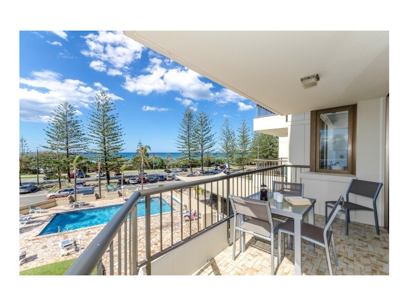 10/114 ‘Southern Cross’ The Esplanade, Burleigh Heads QLD 4220