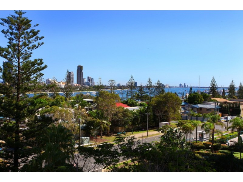 2044/1 ‘Liberty Panorama’ Lennie Avenue, Main Beach QLD 4217