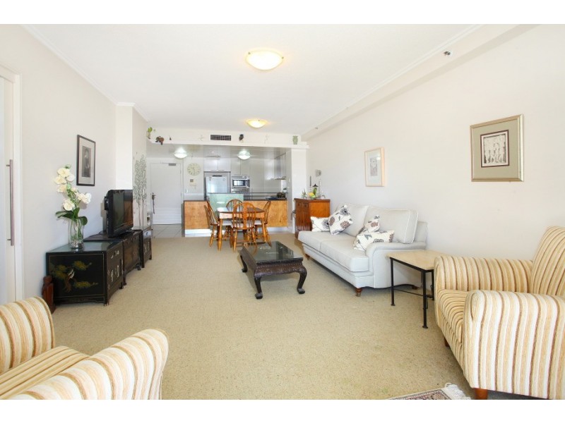 2044/1 ‘Liberty Panorama’ Lennie Avenue, Main Beach QLD 4217