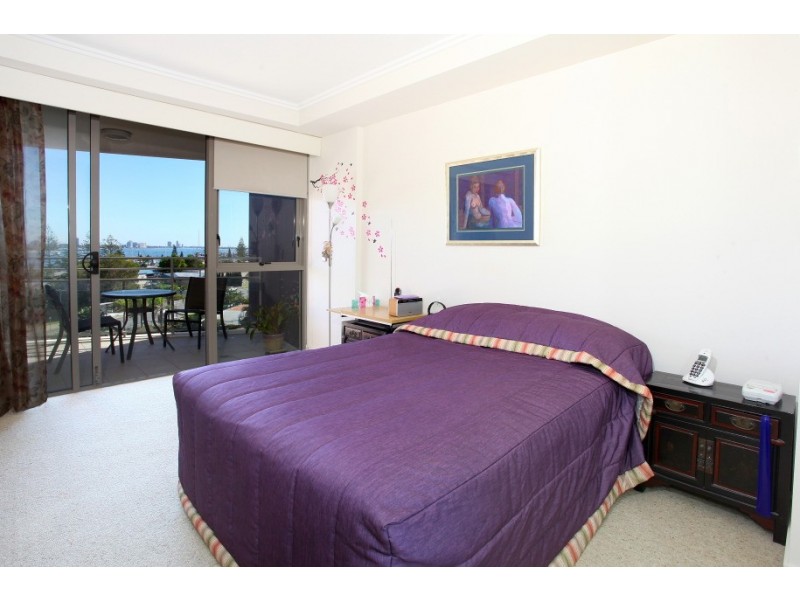 2044/1 ‘Liberty Panorama’ Lennie Avenue, Main Beach QLD 4217