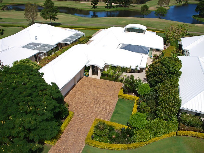 5105 Chalons Field, Benowa QLD 4217