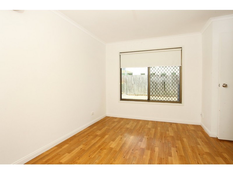 24 Meron Street, Southport QLD 4215