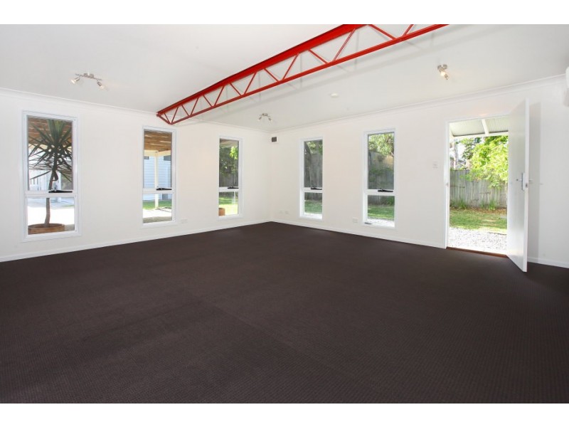 24 Meron Street, Southport QLD 4215