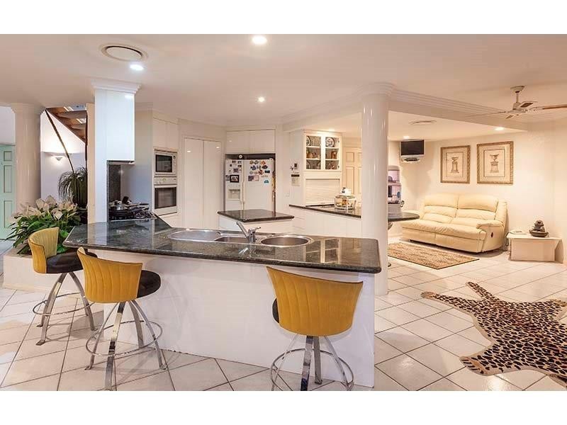 26 Cabana Boulavard, Benowa Waters QLD 4217