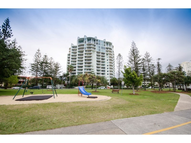 907/182-192 ‘Crystal Bay Resort’ Marine Pde, Labrador QLD 4215
