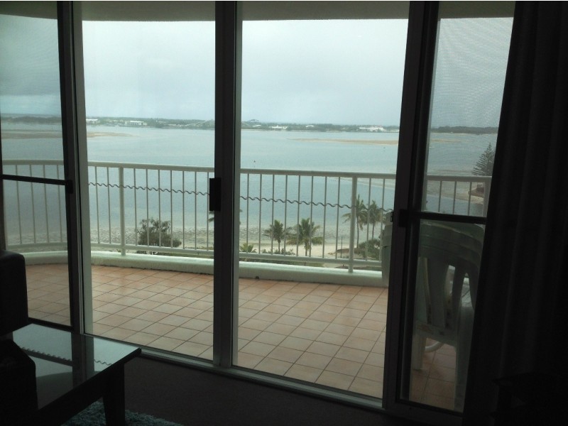 907/182-192 ‘Crystal Bay Resort’ Marine Pde, Labrador QLD 4215