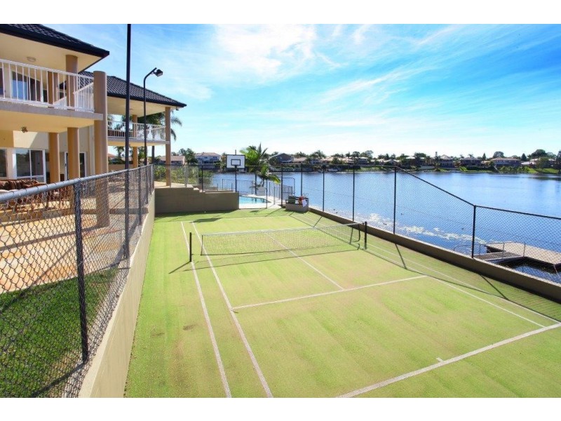 19 Tortuga Place, Clear Island Waters QLD 4226