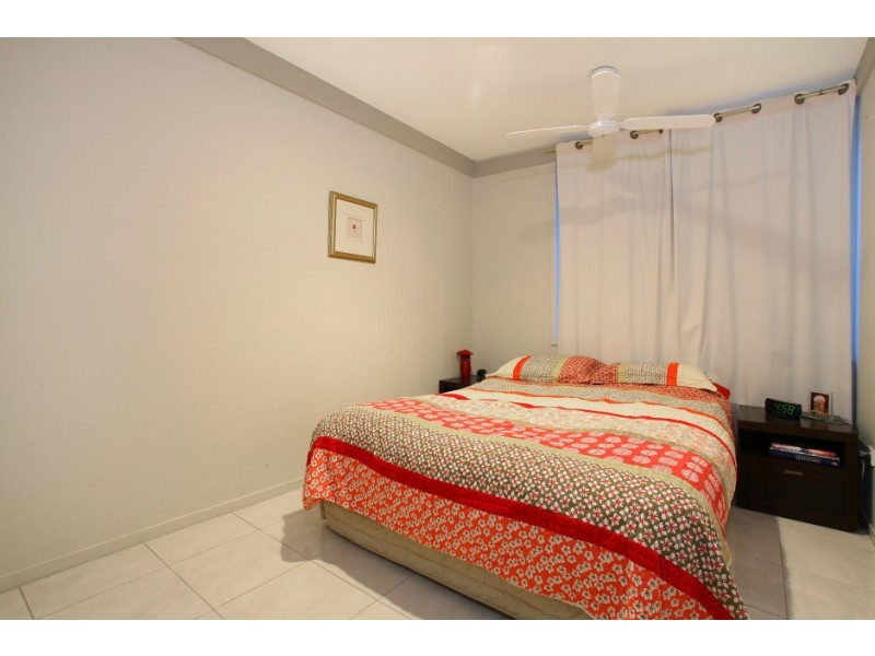 393 Benowa Road, Benowa Waters QLD 4217