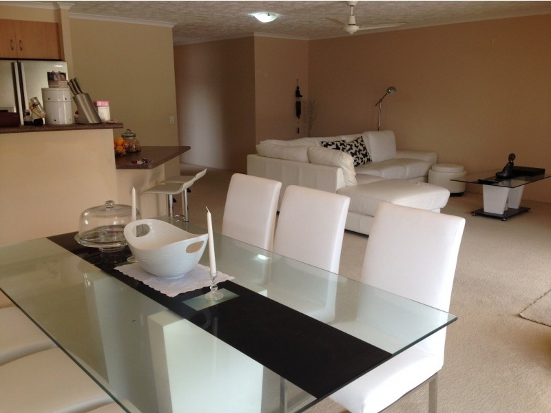 7/16-26 ‘Albatross Park’ Sykes Court, Southport QLD 4215