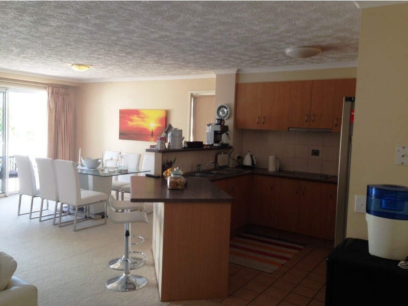 7/16-26 ‘Albatross Park’ Sykes Court, Southport QLD 4215