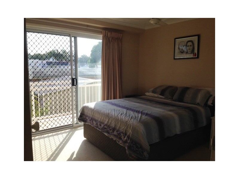 7/16-26 ‘Albatross Park’ Sykes Court, Southport QLD 4215