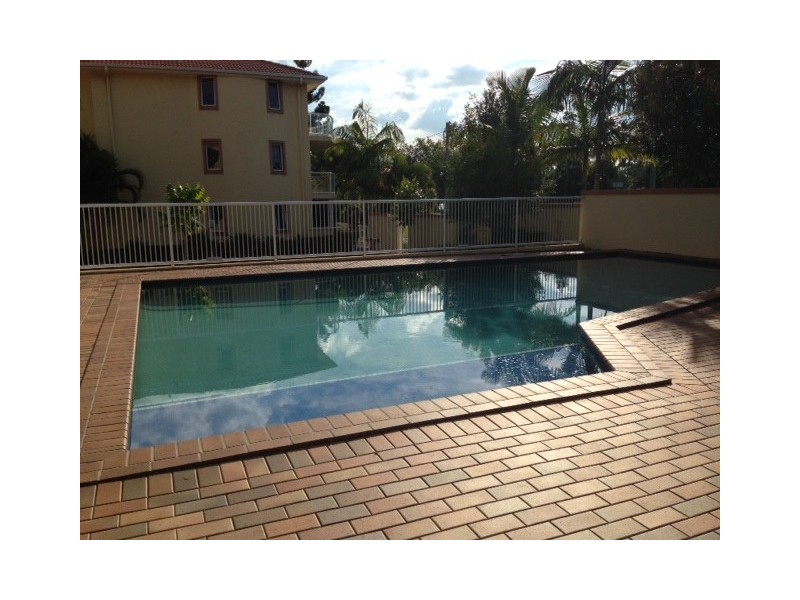 7/16-26 ‘Albatross Park’ Sykes Court, Southport QLD 4215