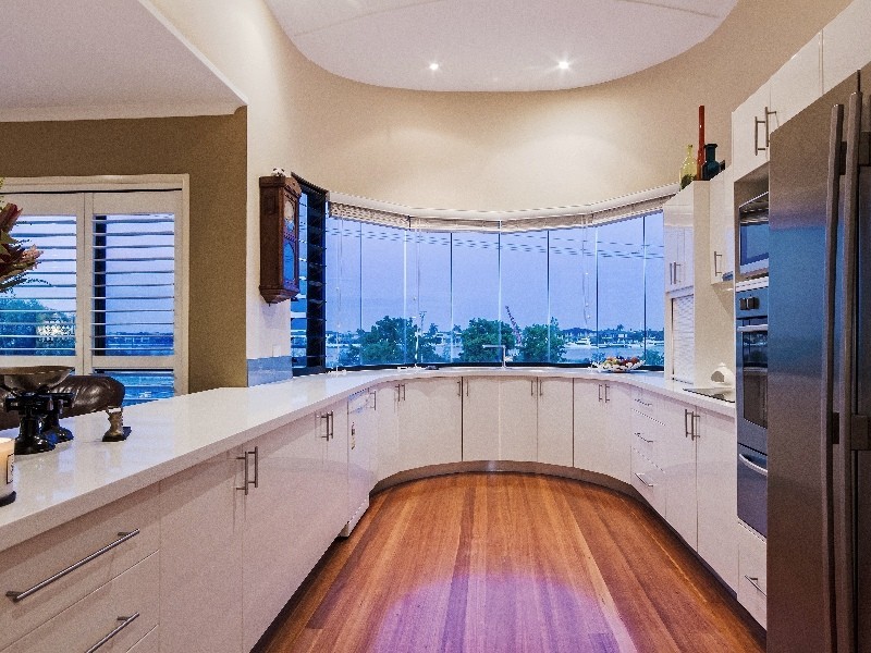 1/150 THE ESPLANADE, Paradise Point QLD 4216