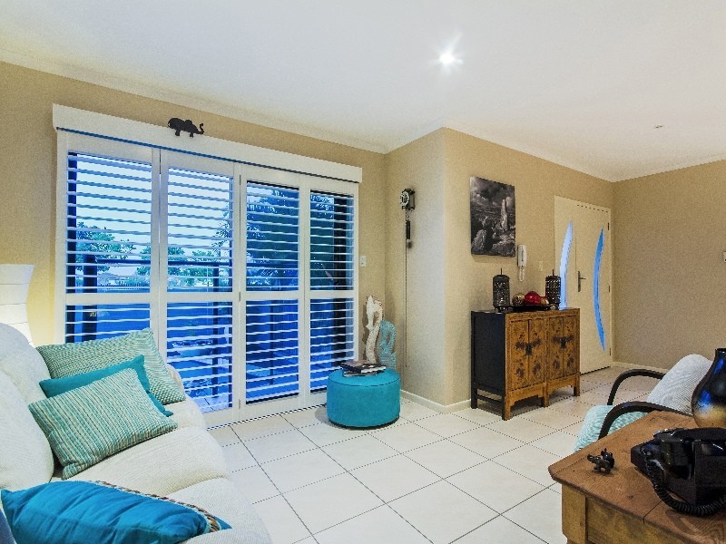 1/150 THE ESPLANADE, Paradise Point QLD 4216
