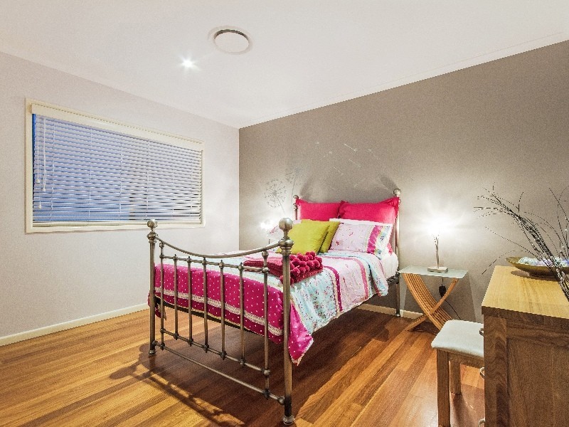 1/150 THE ESPLANADE, Paradise Point QLD 4216