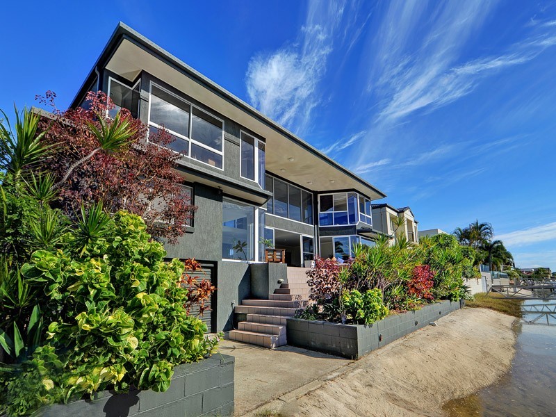 53 Admiralty Drive, Paradise Waters QLD 4217