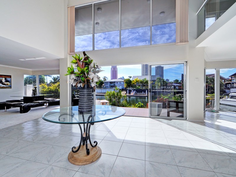 53 Admiralty Drive, Paradise Waters QLD 4217