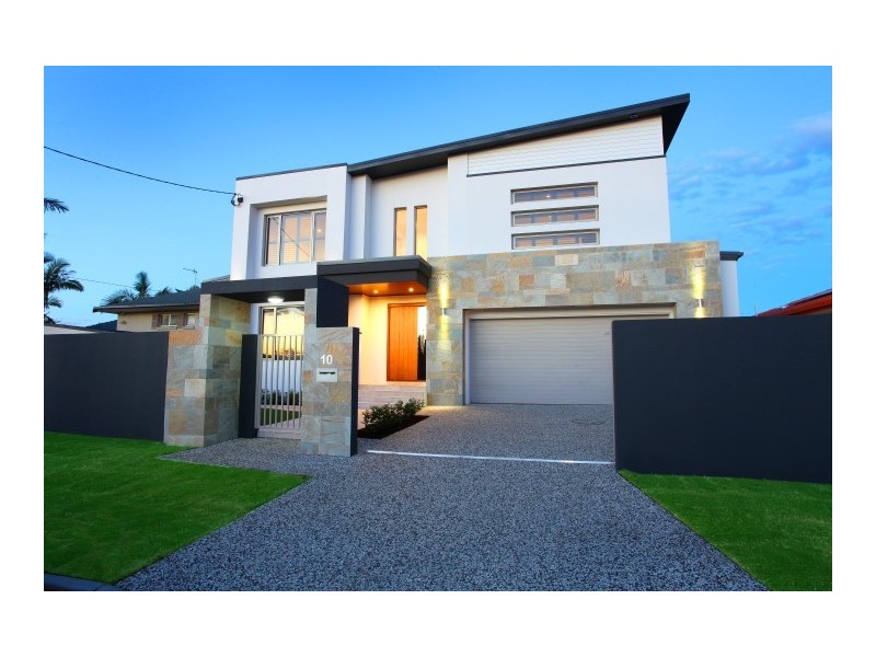 10 Winter Haven Key, Broadbeach Waters QLD 4218