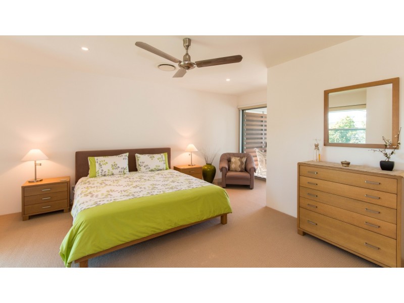 824 Legend Trail, The Glades, Robina QLD 4226