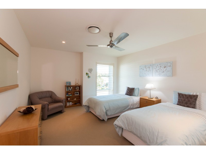 824 Legend Trail, The Glades, Robina QLD 4226