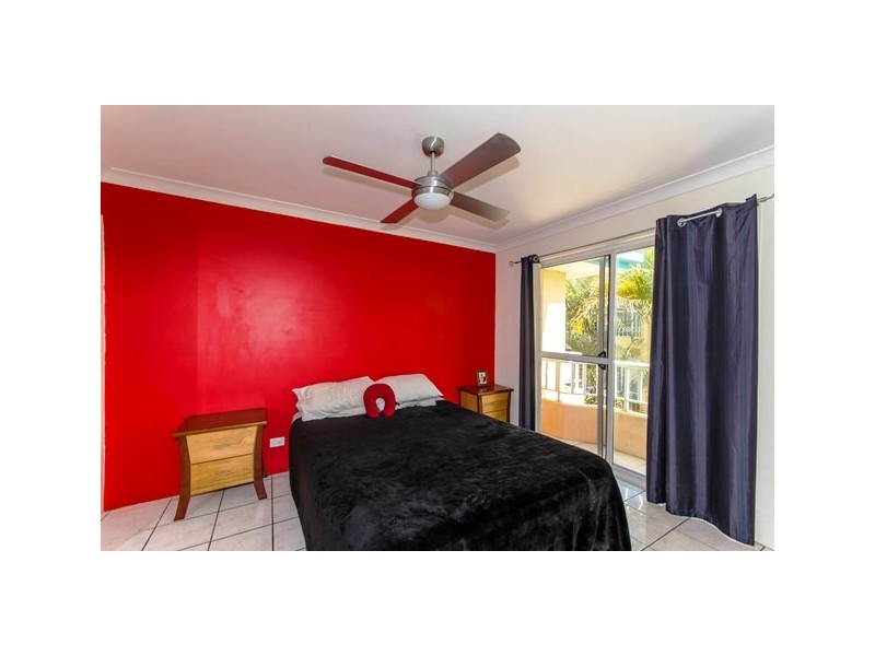 Unit 23/26 Monaco Street, Broadbeach QLD 4218