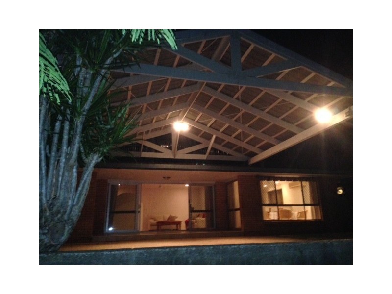 49 Rapallo Avenue, Isle Of Capri QLD 4217