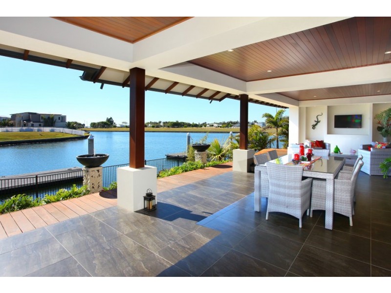 13 Sundown Place ‘Calypso Bay’, Jacobs Well QLD 4208