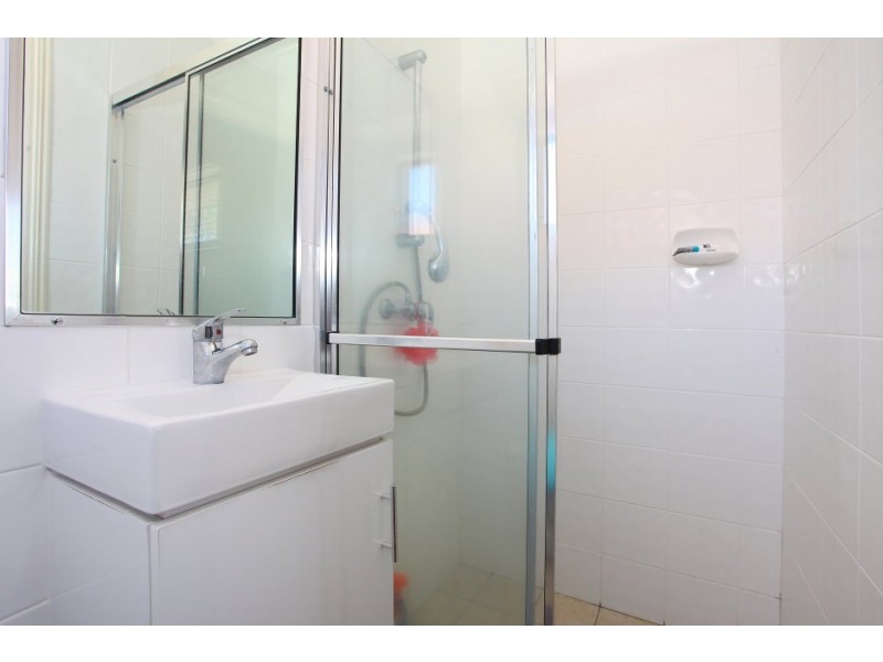 12a/ 12 – 14 Monaco Street, Broadbeach QLD 4218