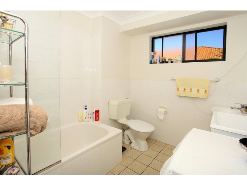 12a/ 12 – 14 Monaco Street, Broadbeach QLD 4218