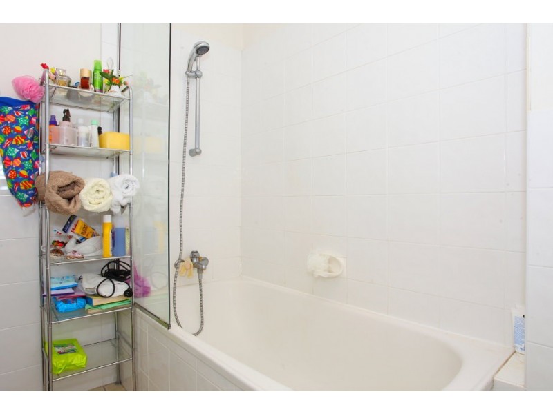 12a/ 12 – 14 Monaco Street, Broadbeach QLD 4218